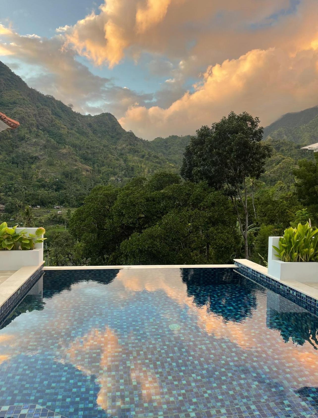 Tropical Habitat Bali Vila Amed Exterior foto